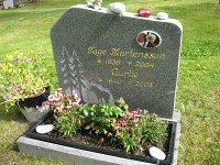  Tage och Gurlie Mårtensson. Tage 1936-2004 och Gurlie (f Pettersson) 1940-2005.
